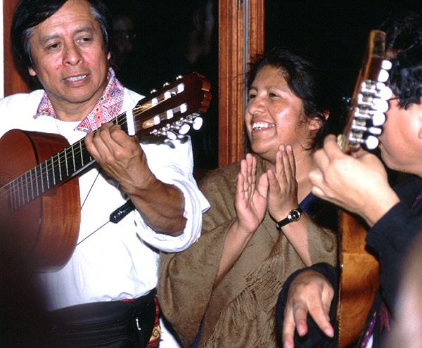 Auch Musik wird geboten, hier beim Empfang von Docip (Foto: Oliver Kluge 2000)