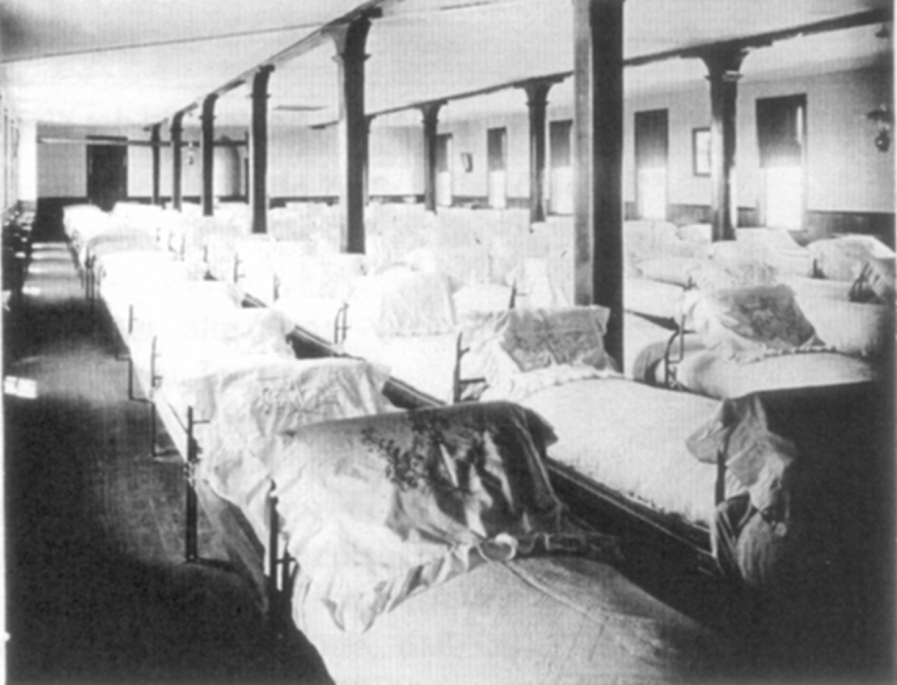 Schlafsaal einer Boarding School